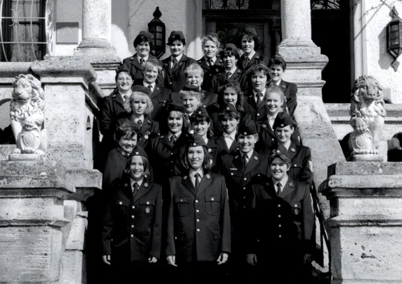 Vorstellung neuer Uniform in Herrsching 1996
